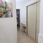 Paddys Apartments, Hisaroenue Φετιγιέ