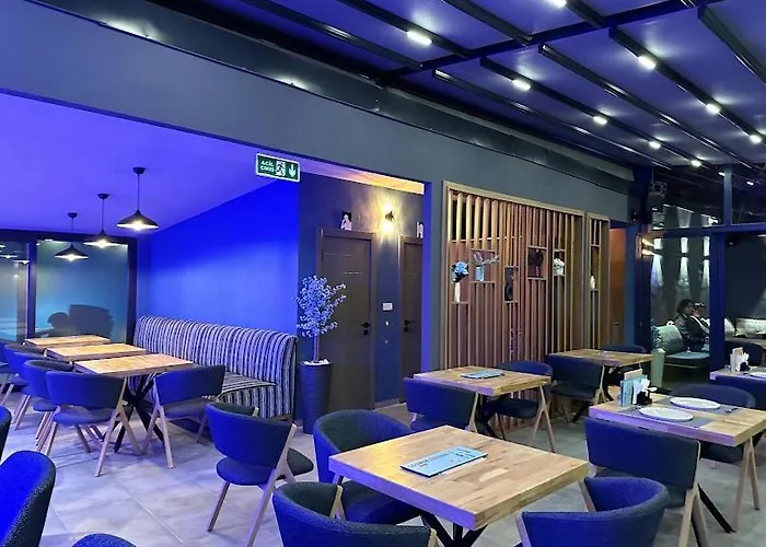 Paddys Apartments, Hisaroenue * フェティエ