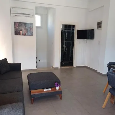 Paddys Apartments, Hisaroenue 公寓 费特希耶