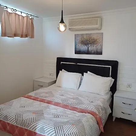 公寓 Paddys Apartments, Hisaroenue