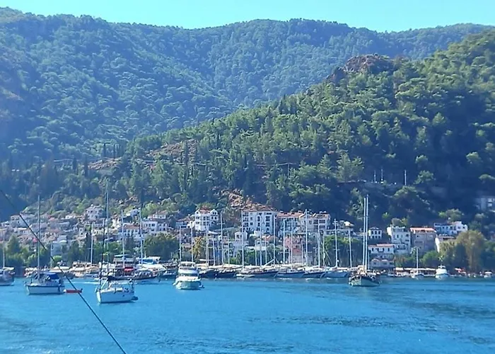 Paddys Apartments, Hisaroenue Апартаменты *