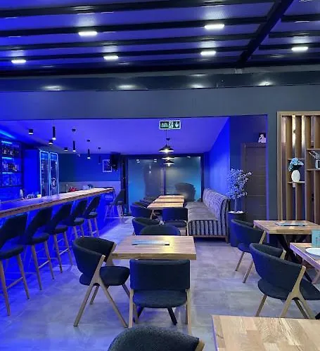 Апартаменты Paddys Apartments, Hisaroenue